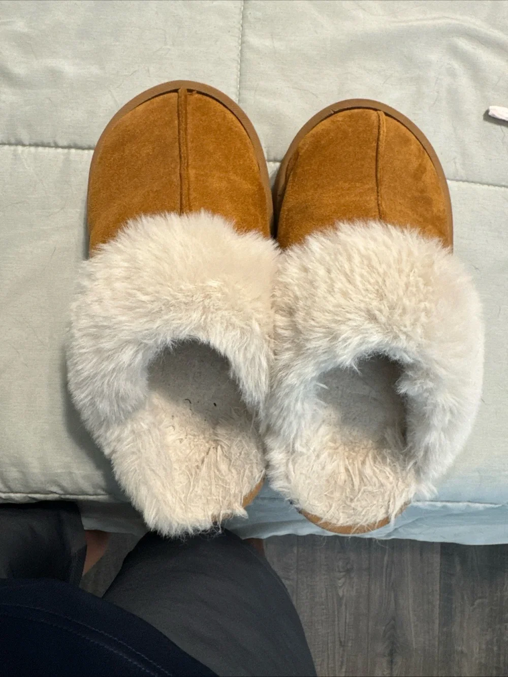 Cozy Faux-Shearling Tan Suede Slip-On Slippers